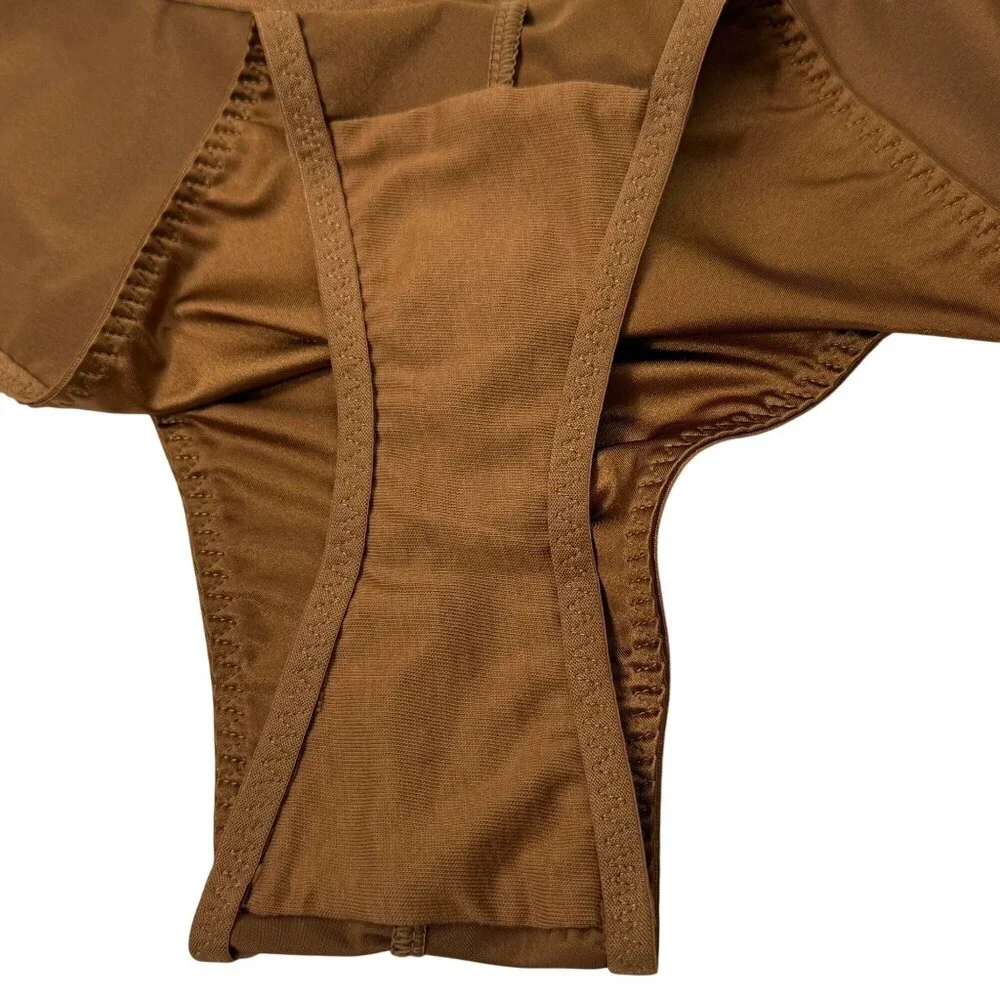 SKIMS Stretch Satin Cheeky Tanga Bronze 4X‎
